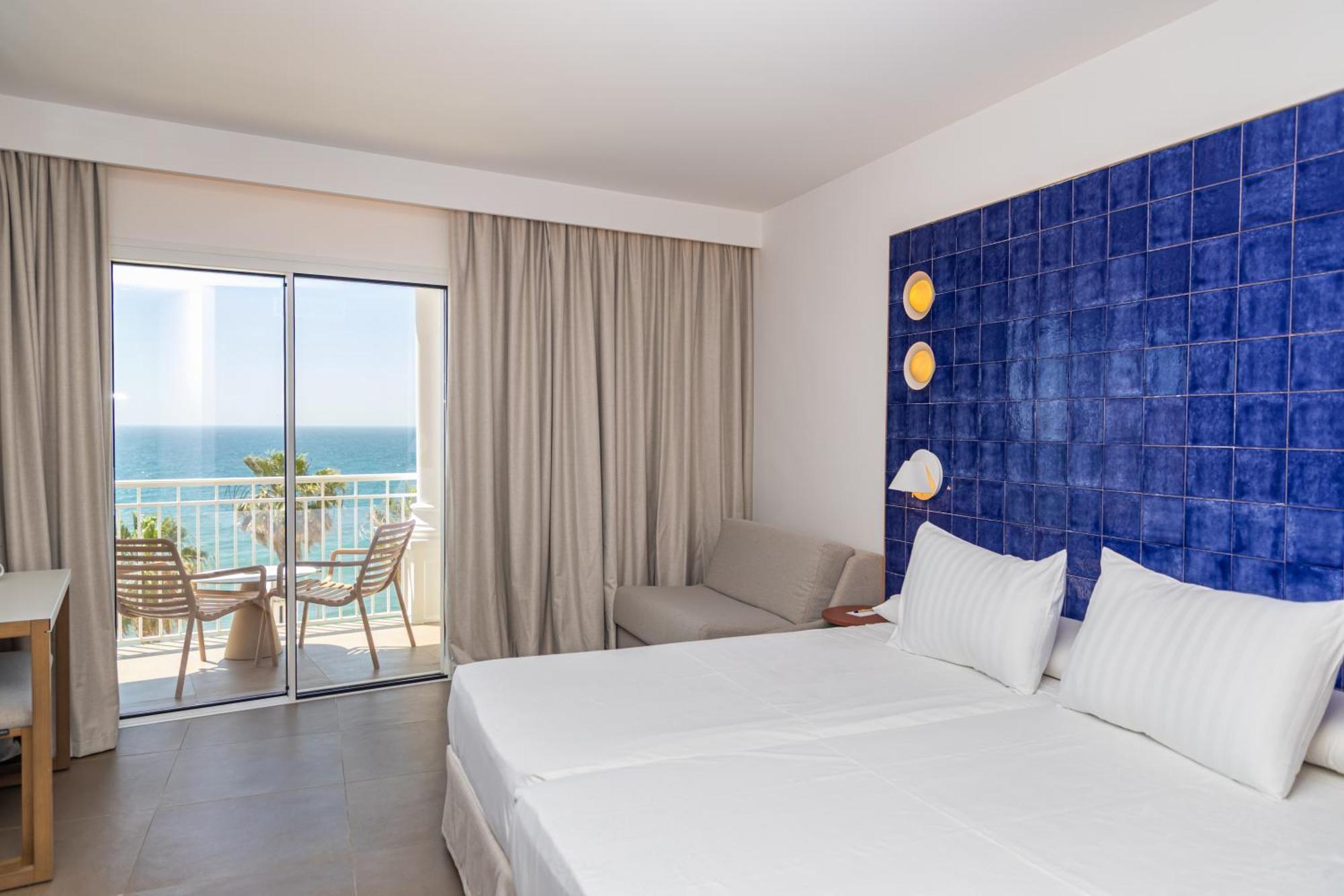 Perla Marina Ξενοδοχείο Nerja Εξωτερικό φωτογραφία