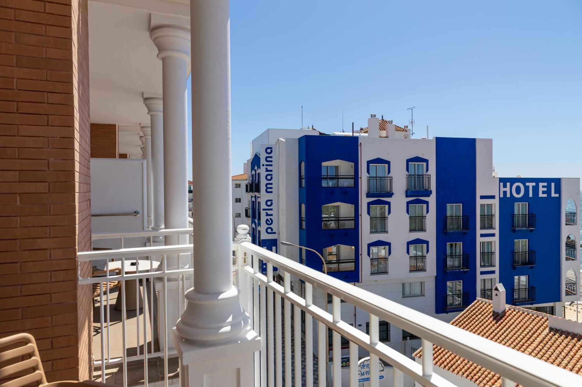 Perla Marina Ξενοδοχείο Nerja Εξωτερικό φωτογραφία