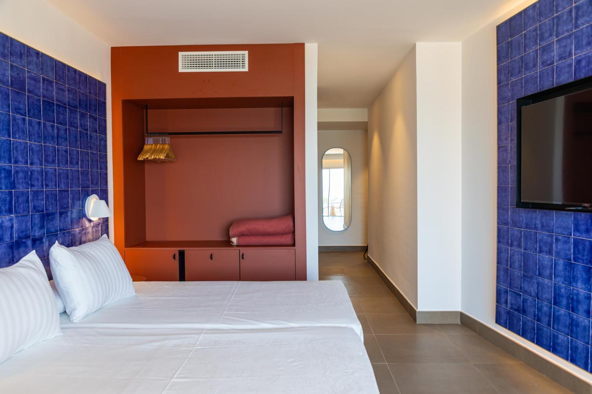 Perla Marina Ξενοδοχείο Nerja Εξωτερικό φωτογραφία